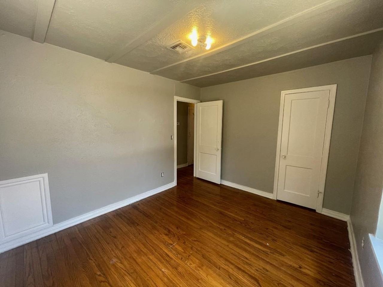 1012 Arkansas St - Photo 7 of 8