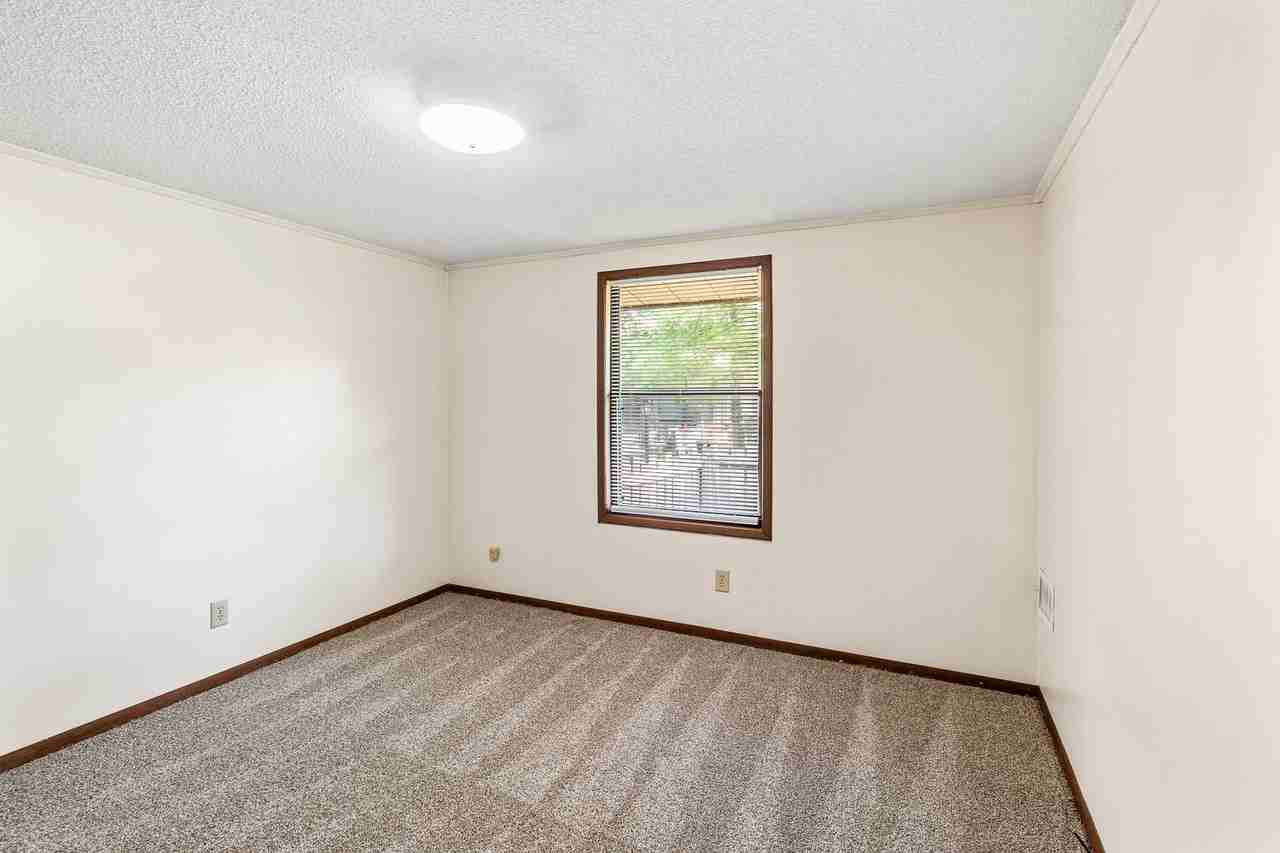 Slate Run - Photo 6 of 15