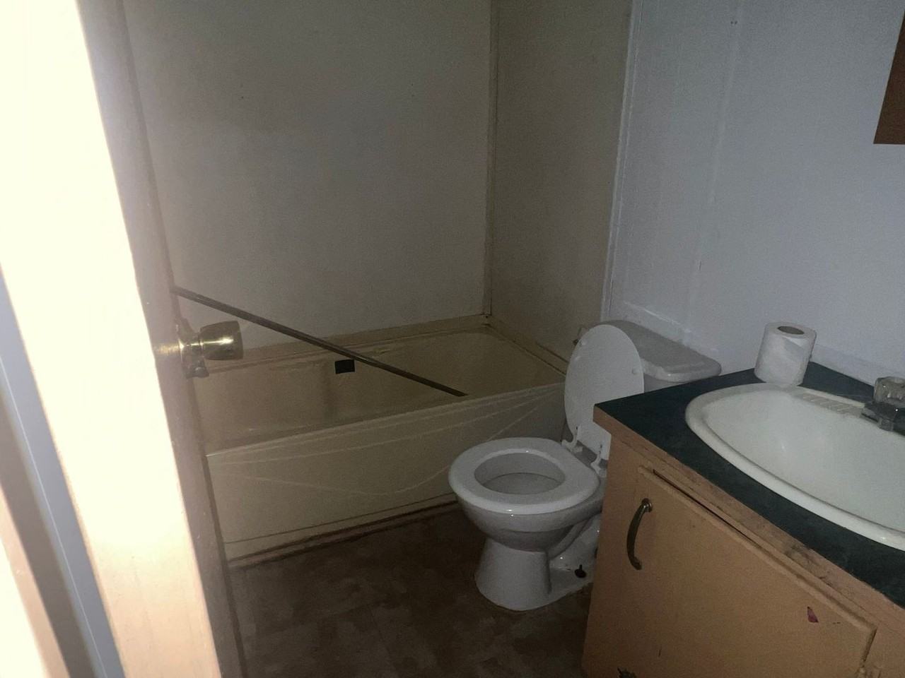 10432 Speights Chapel Rd - Photo 3 of 8