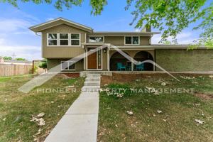 featured image of 1099 S Johnson Way