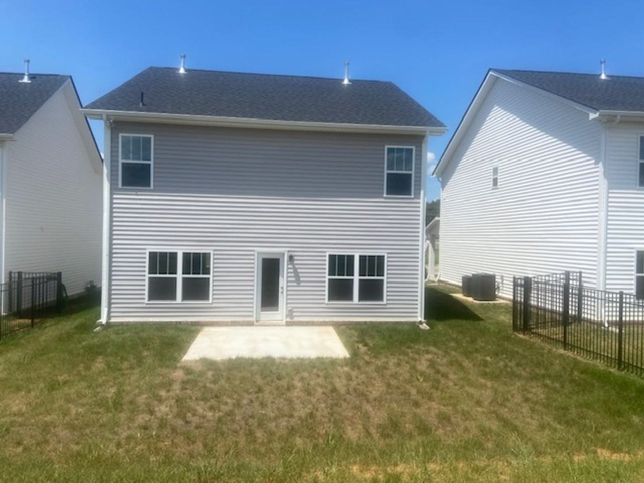 7406 Freedom Bell Ave - Photo 2 of 19