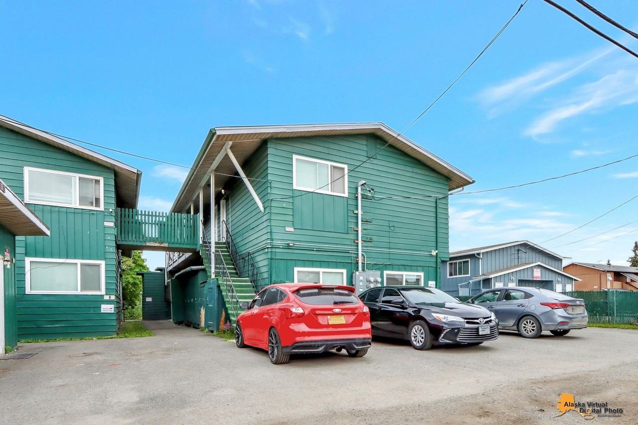 711 Bragaw Street - Photo 2 of 2