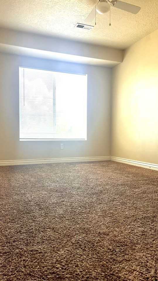 3809 S Clare Dr - Photo 7 of 13