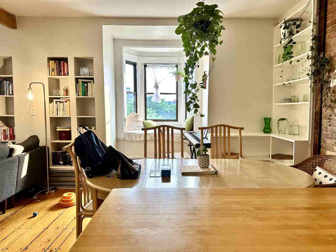 540 Massachusetts Ave #4 - Photo 6 of 25