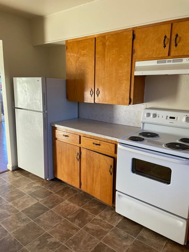 1575 Olive Ave #06 - Photo 6 of 16