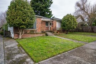 E 17th St - Photo 1 of 1