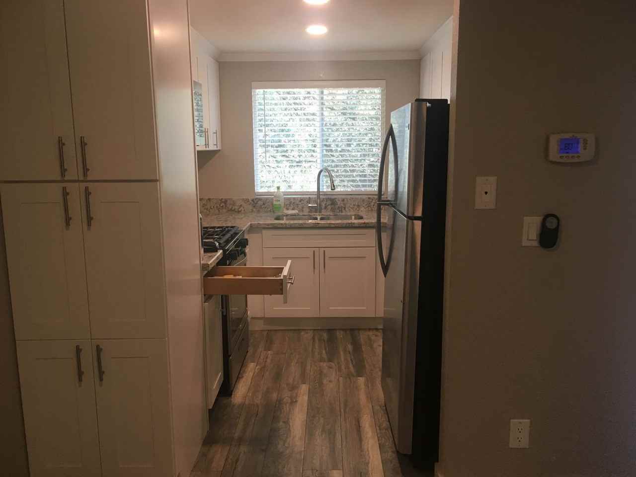 1675 Vernon St #34 - Photo 6 of 10