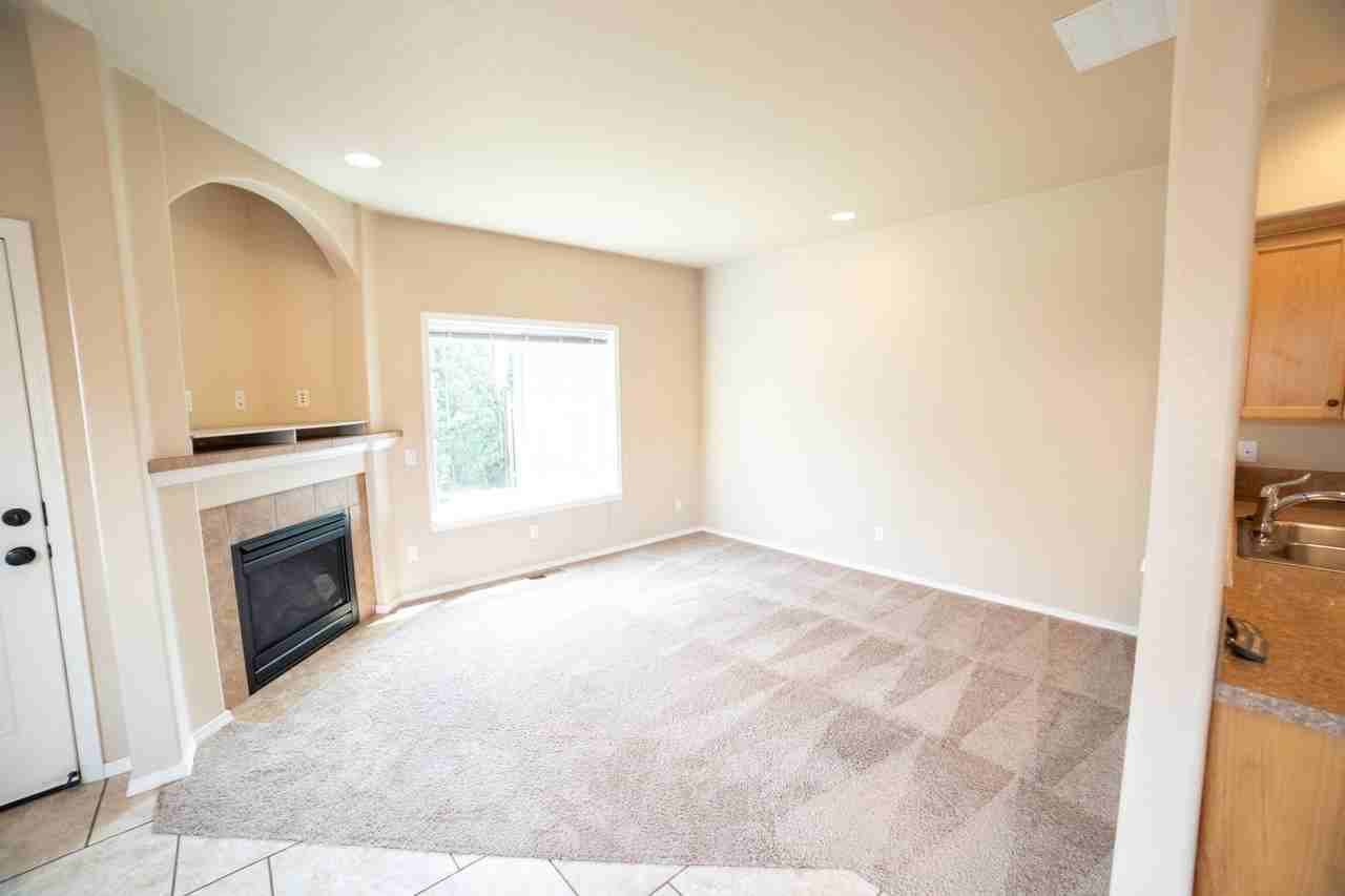 913 Nw 1st Ave - Photo 6 of 44