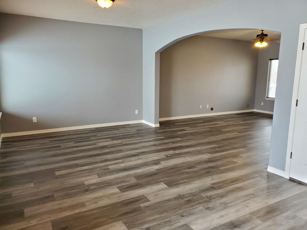 4615 W Princetown Ln - Photo 5 of 24