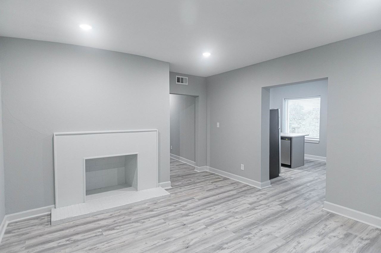 3511 Forest Ave, Unit 306 - Photo 7 of 10