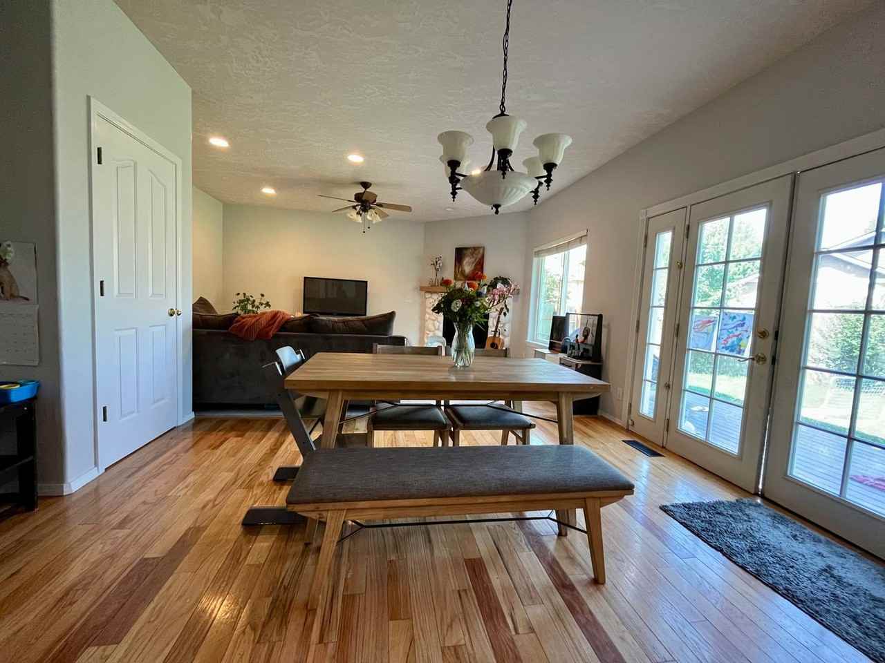 2383 Nw Victoria Ct - Photo 5 of 24