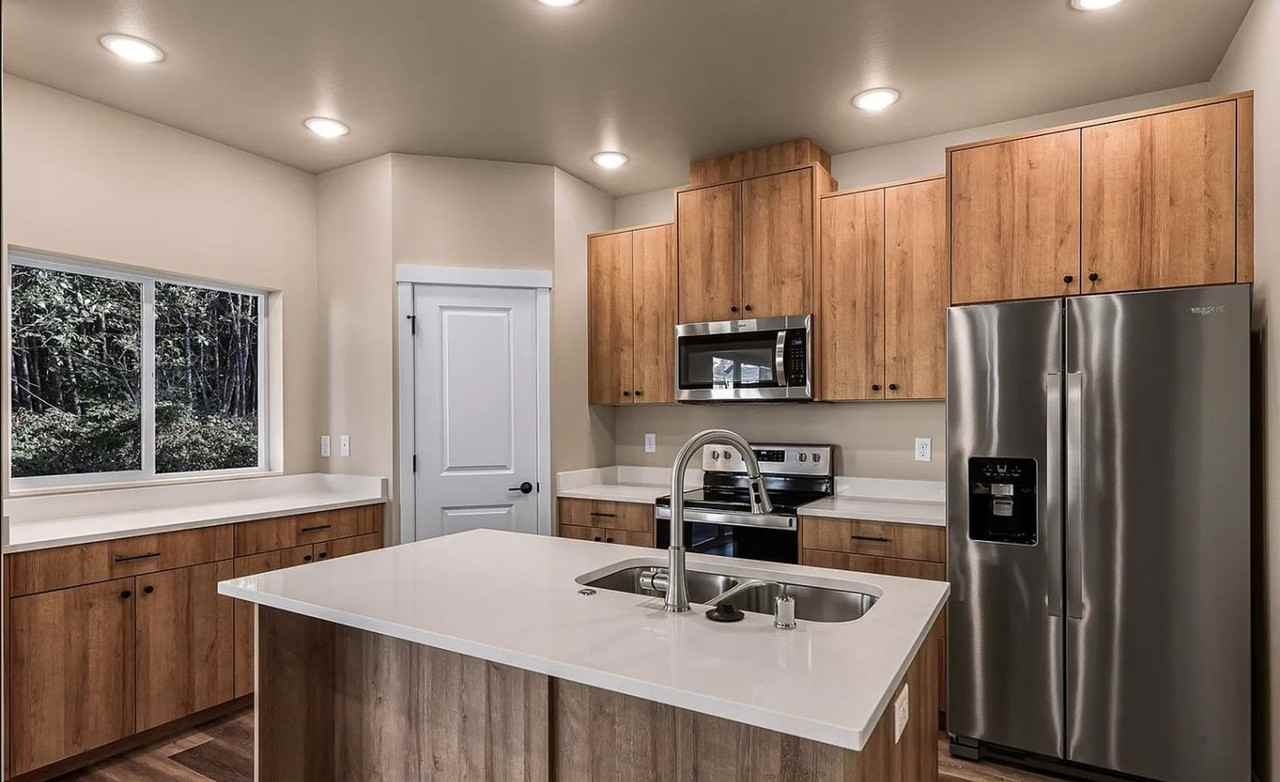 2855 Sandwood Ln - Photo 2 of 24