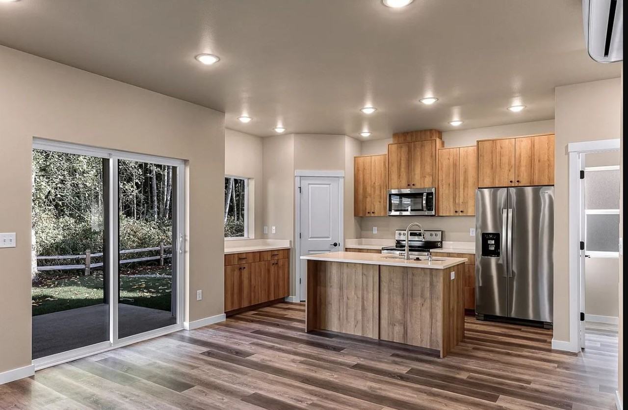 2855 Sandwood Ln - Photo 3 of 24