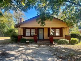 featured image of 203 S Washington St