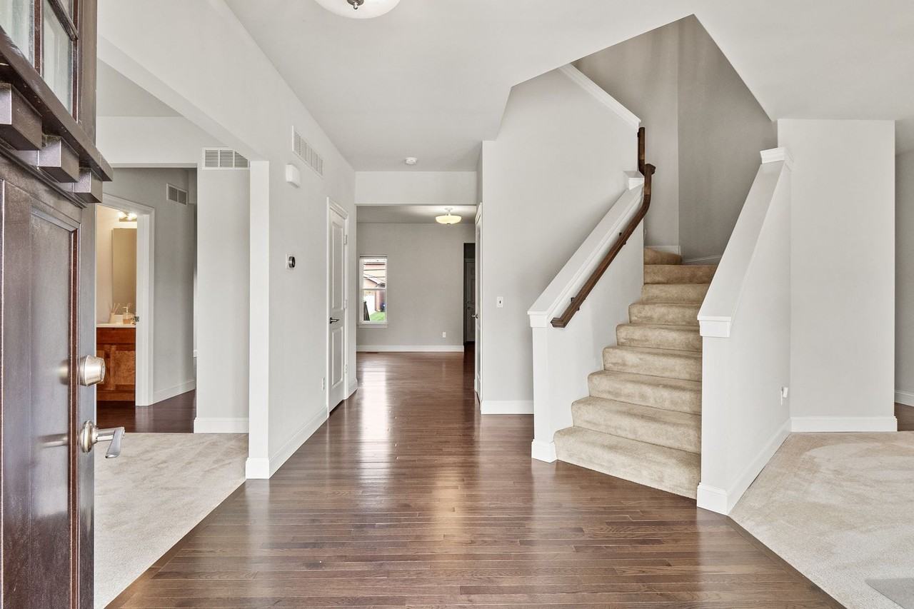 3913 Blaine Ave - Photo 3 of 50