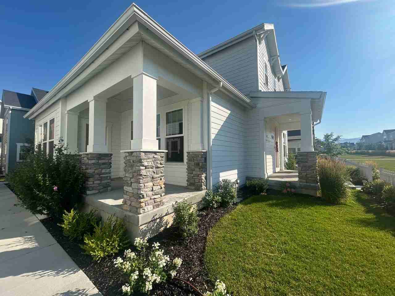 10682 S Kestrel Rise Rd - Photo 4 of 46