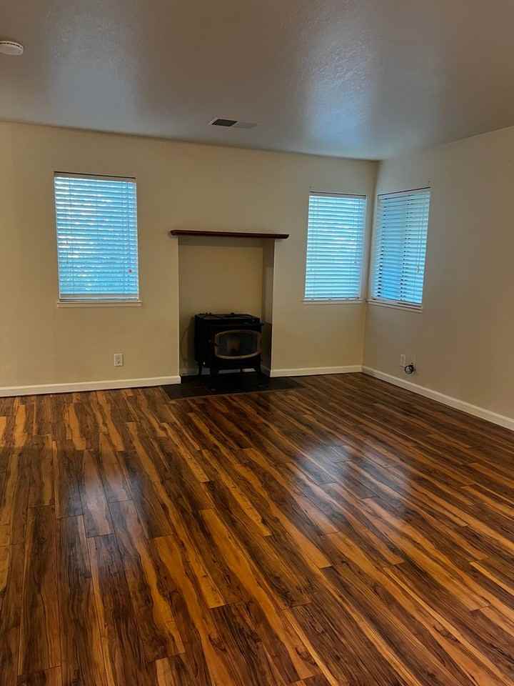 207 New York Ranch Rd #A - Photo 4 of 14