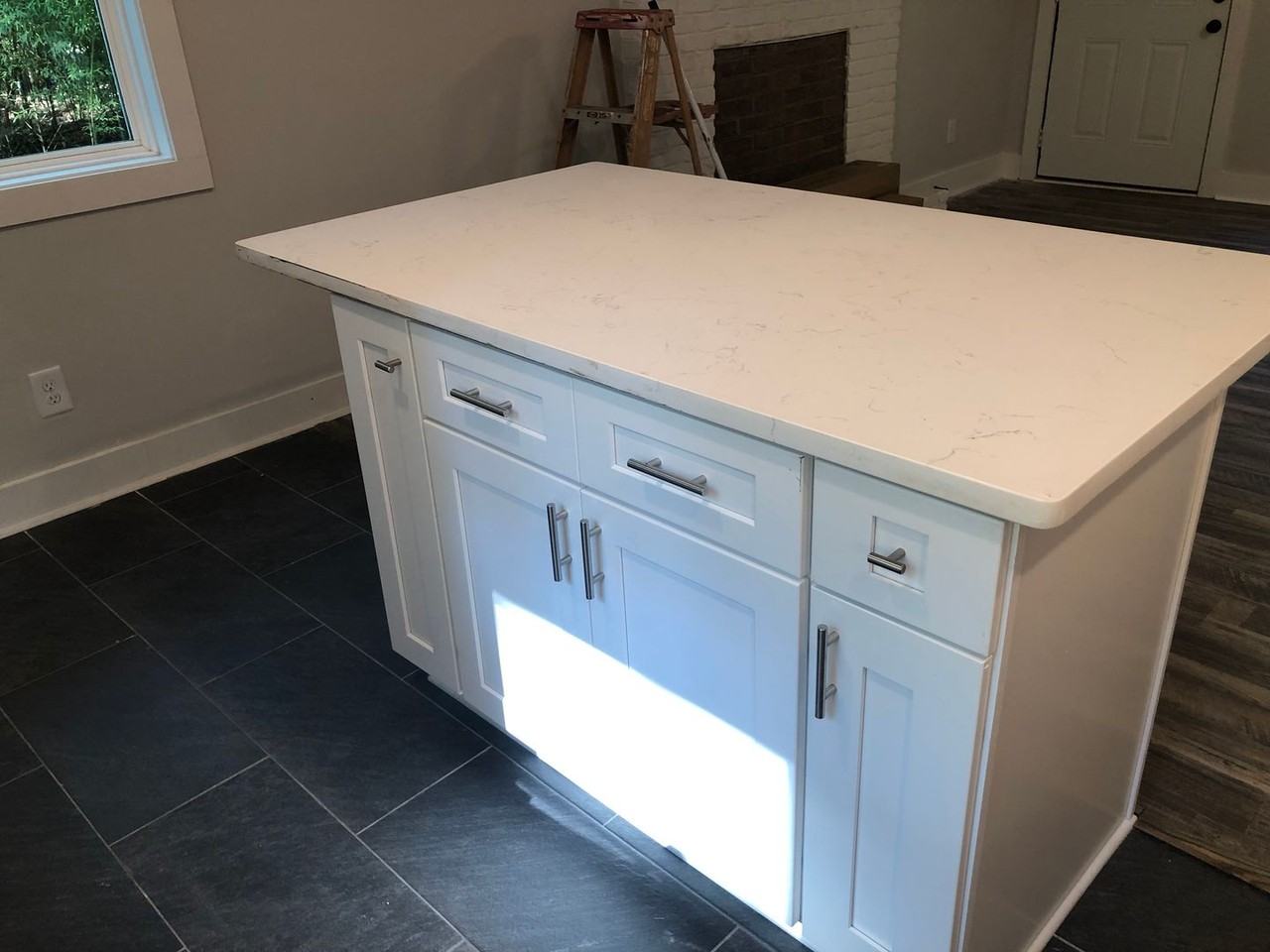 720 Terry Ln - Photo 6 of 21