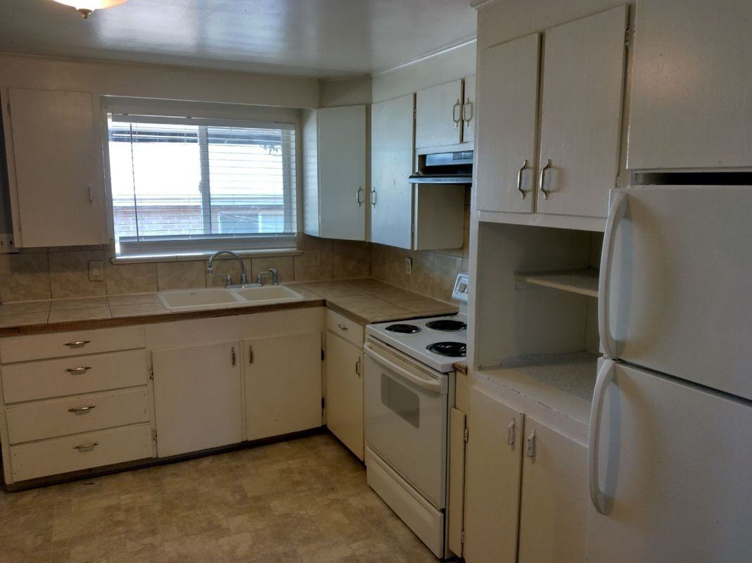 1753 Clinton St ##3 - Photo 2 of 13