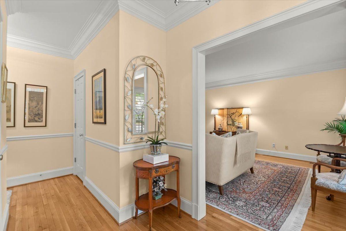 40 Ivy Chase Way Ne - Photo 2 of 25