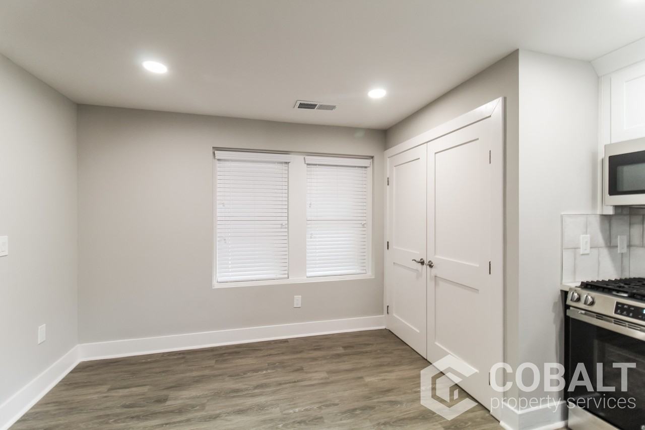 631 Seminole Ave Ne #E - Photo 3 of 32