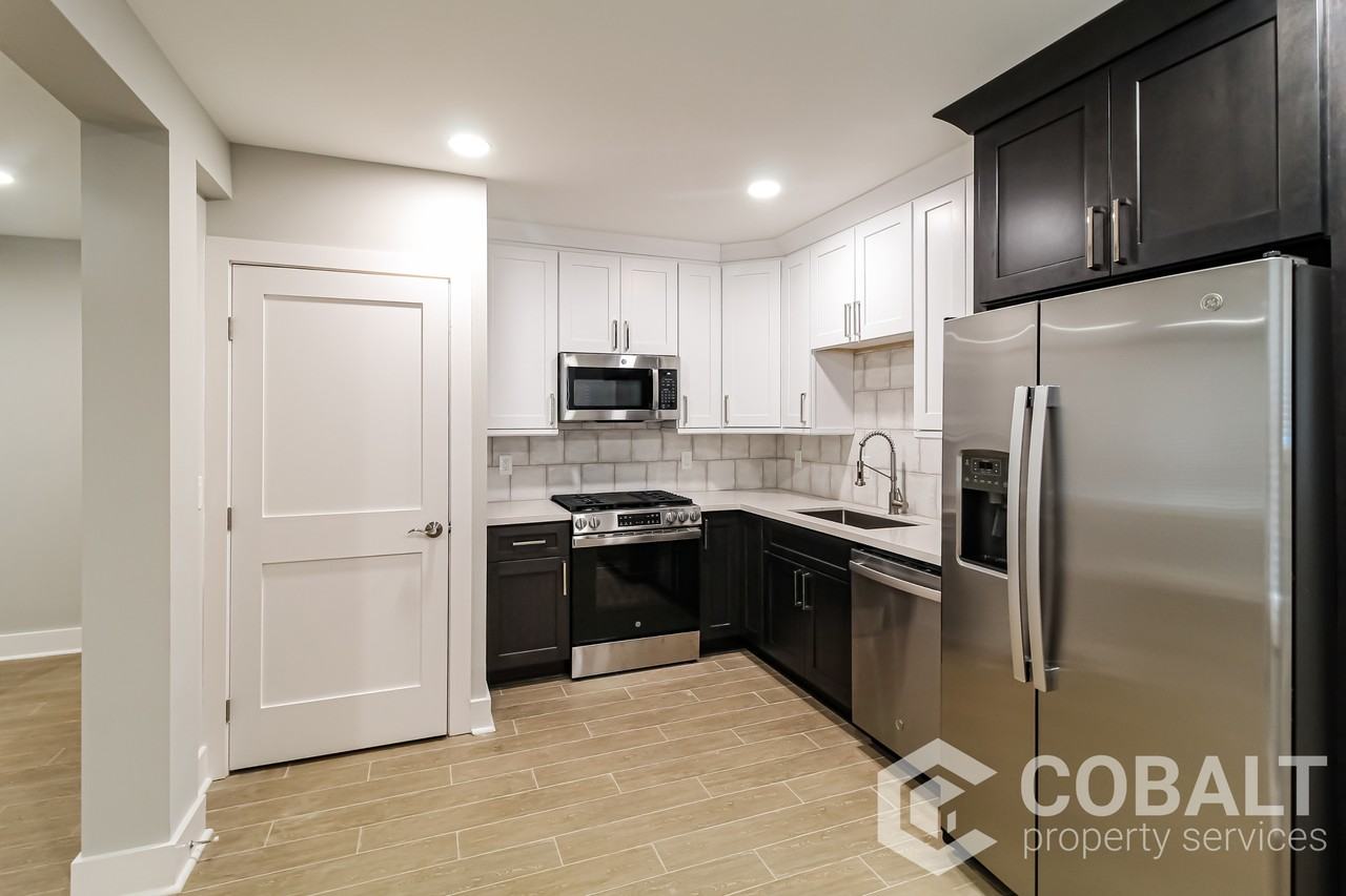 631 Seminole Ave Ne #C - Photo 2 of 25