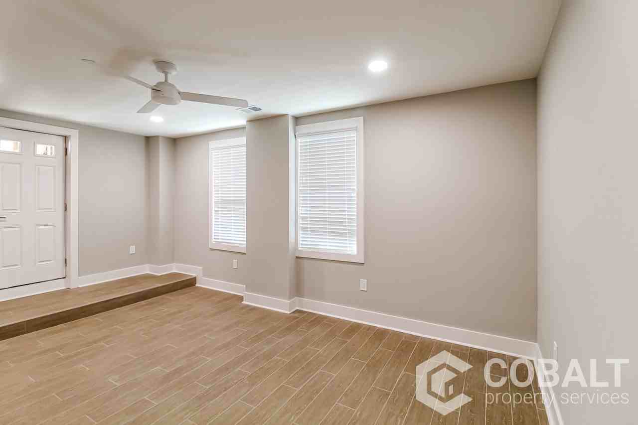 631 Seminole Ave Ne #C - Photo 4 of 25