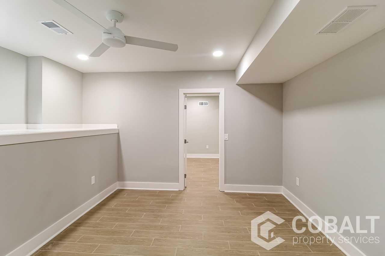 631 Seminole Ave Ne #C - Photo 5 of 25