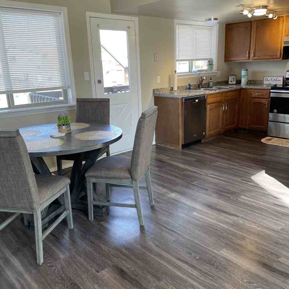 540 Forest Edge Cir #A - Photo 4 of 10