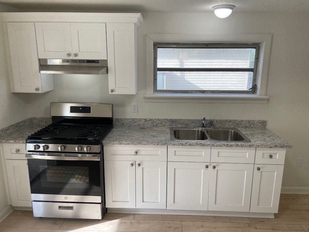 805 West Dr #NA - Photo 3 of 21