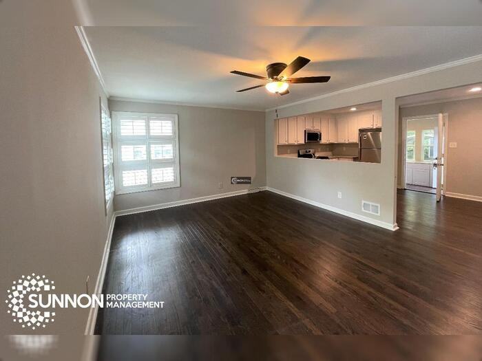 4408 Collingwood Dr - Photo 3 of 16