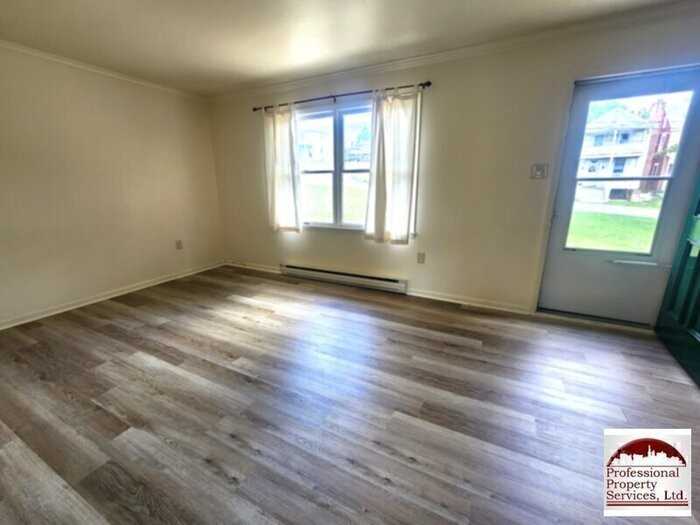 2223 Old National Pike - Photo 2 of 27