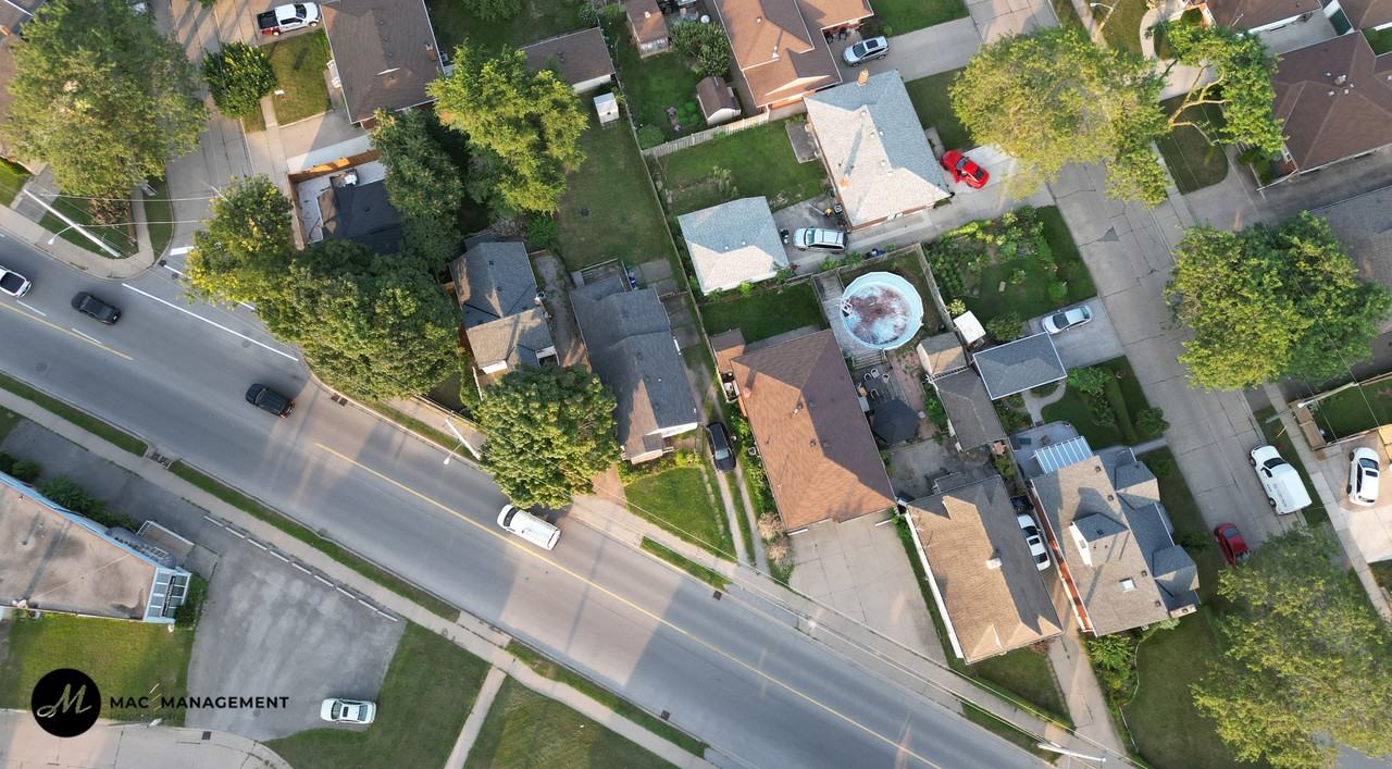 248 Niagara St #1 - Photo 2 of 50