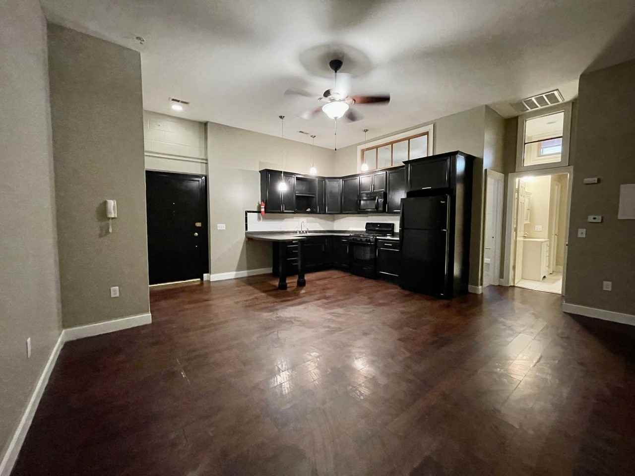 319 319 E 24 Wetherill - 109 #109 - Photo 6 of 15