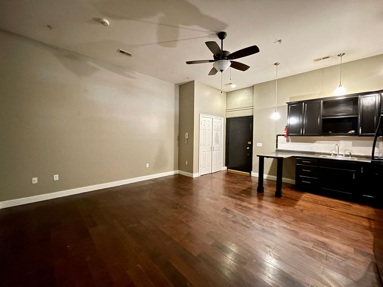 319 319 E 24 Wetherill - 109 #109 - Photo 7 of 15