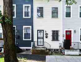 featured image of 1651 Gales St Ne