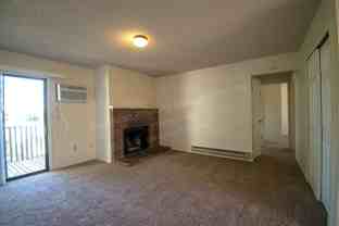 3950 Manhattan Ave - Photo 1 of 1