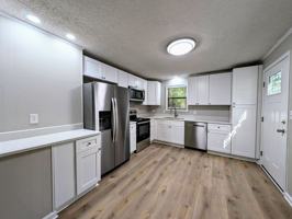 featured image of 190 Forsythia Ct
