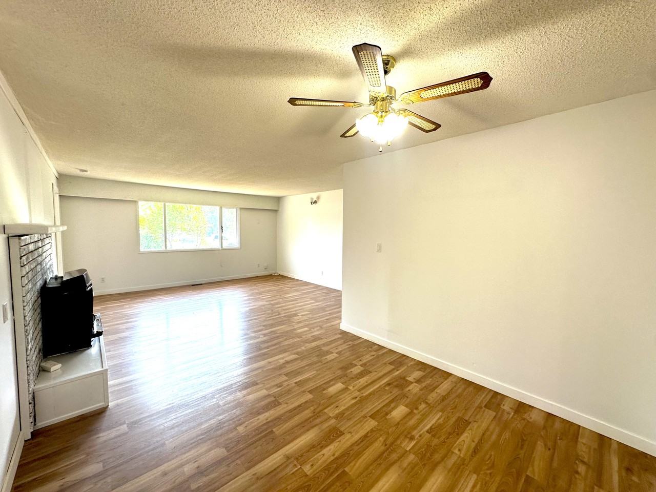 2737 Budd Rd #A - Photo 6 of 24