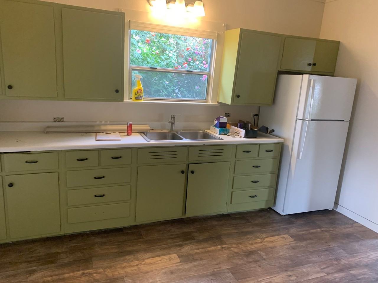 511 2nd St Se - Photo 6 of 10