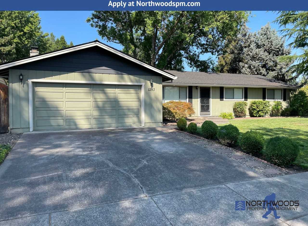 1293 Ruskin Dr - Photo 2 of 27