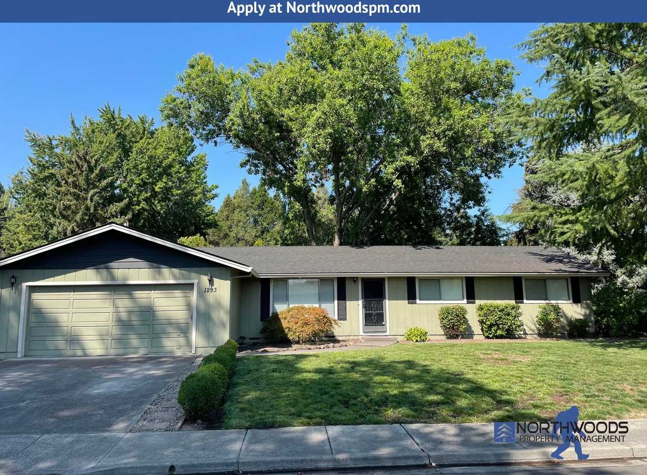 1293 Ruskin Dr - Photo 3 of 27