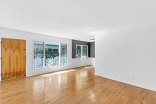 1129 Lincoln Blvd - Photo 1 of 1