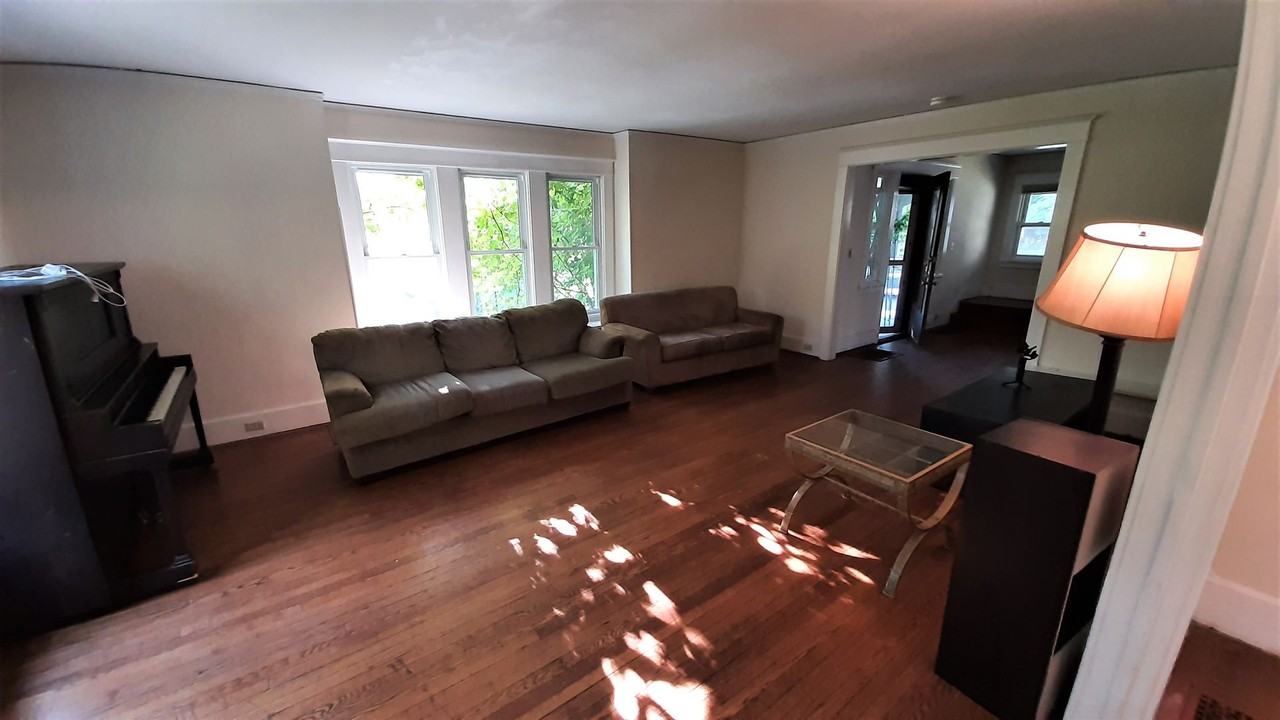 311 Fairmount Ave - Photo 5 of 19