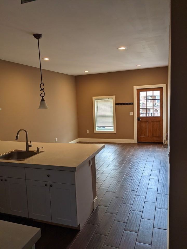 254 North St - Photo 2 of 9