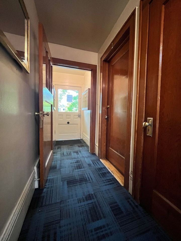 340 Jefferson St #204 - Photo 5 of 19
