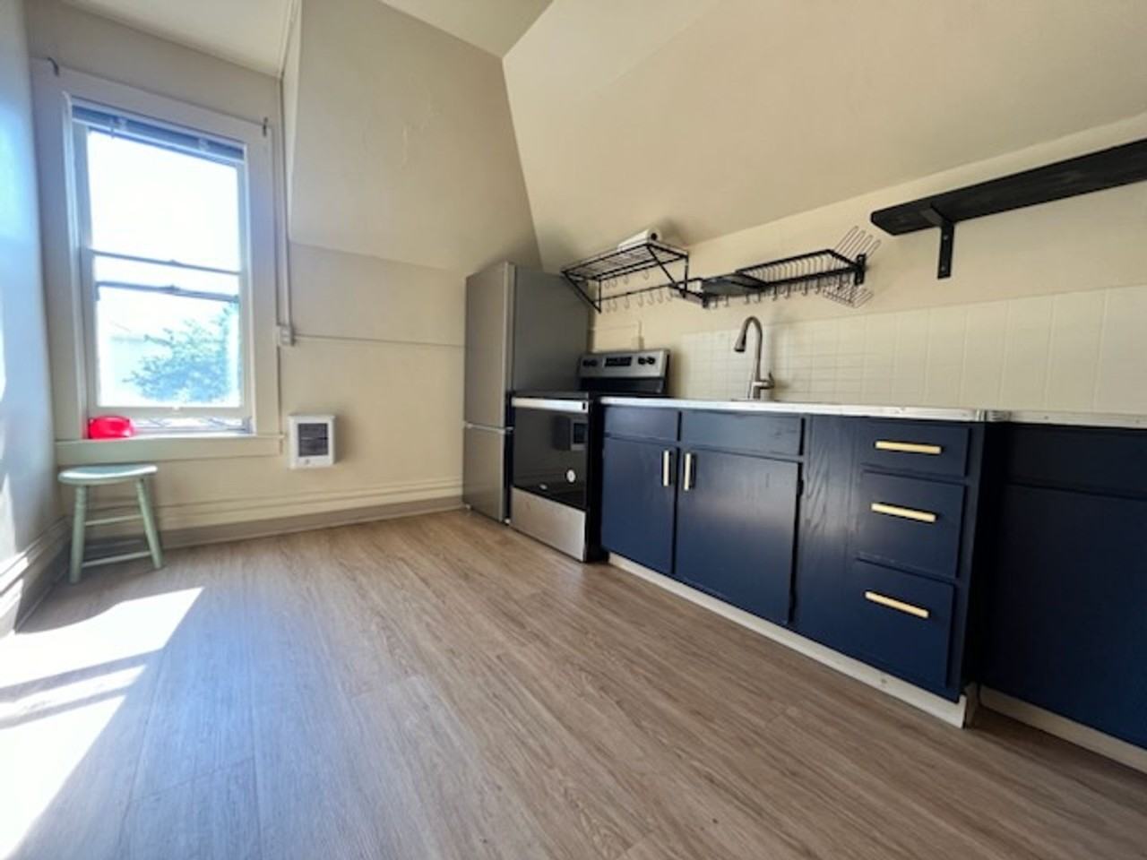 340 Jefferson St #204 - Photo 7 of 19