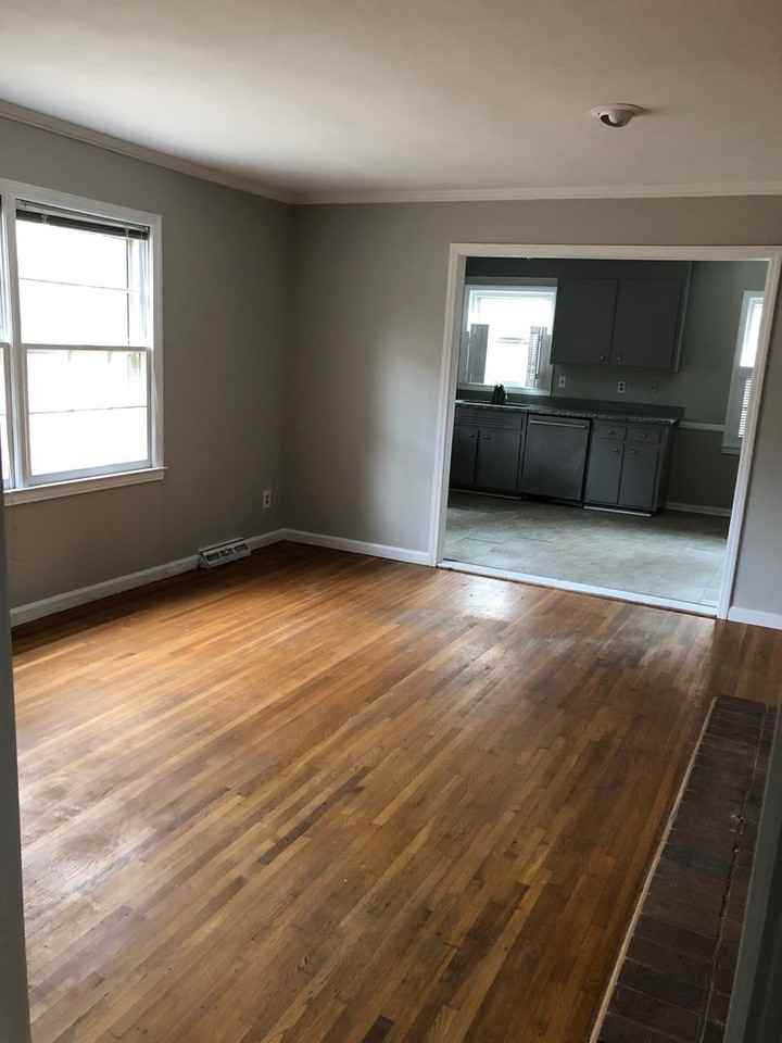 3821 Severn Ave - Photo 3 of 10