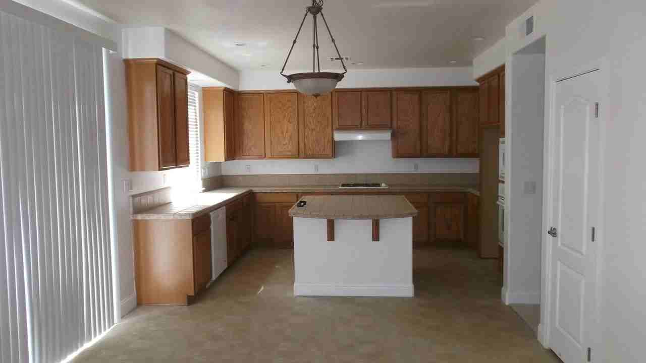 9835 Peters Ranch Way - Photo 7 of 29