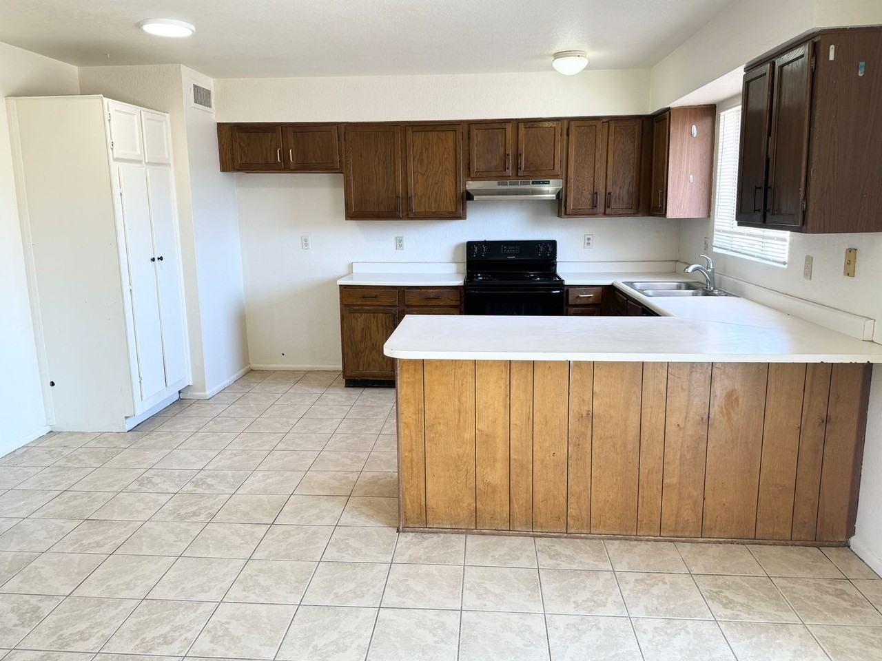 9007 W Malapai Dr - Photo 7 of 18